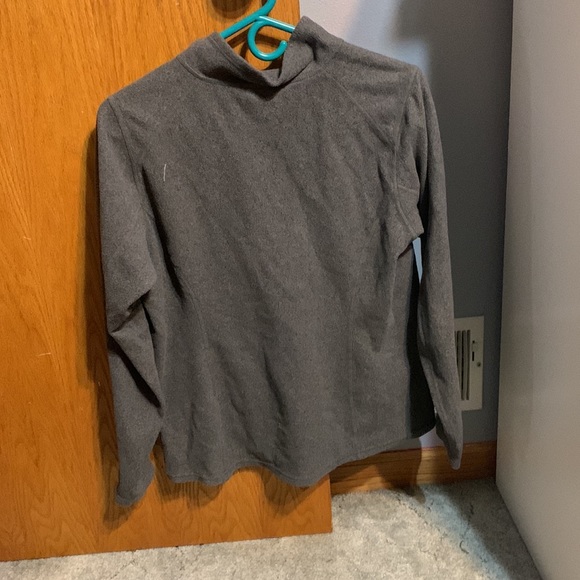 The north face gray half zip - Picture 3 of 3